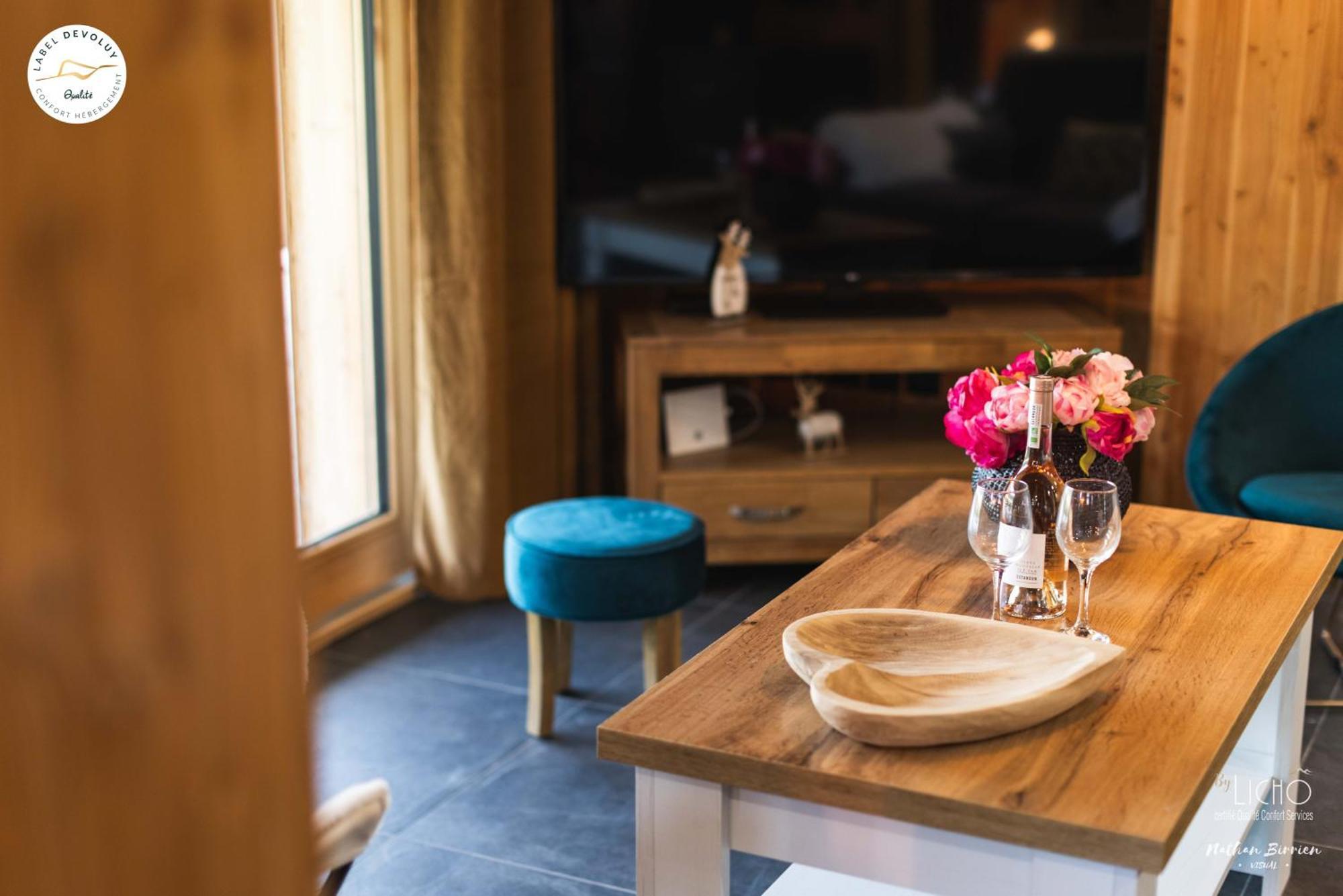 Appartement Lumineux Neuf Dans Bas De Chalet Le Douglas La Joue du Loup Exteriér fotografie