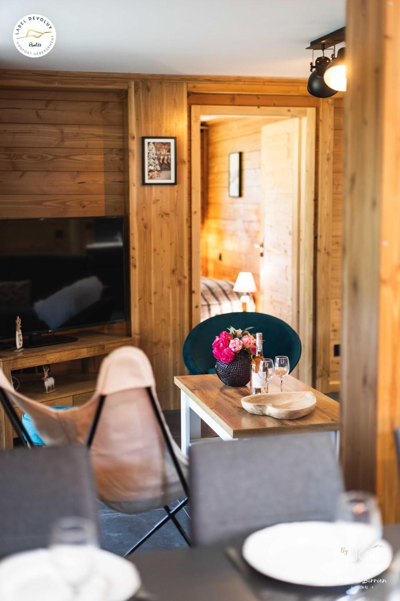 Appartement Lumineux Neuf Dans Bas De Chalet Le Douglas La Joue du Loup Exteriér fotografie