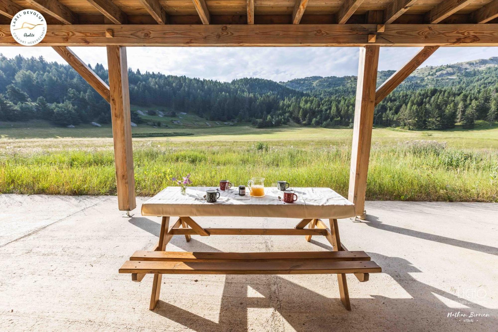 Appartement Lumineux Neuf Dans Bas De Chalet Le Douglas La Joue du Loup Exteriér fotografie